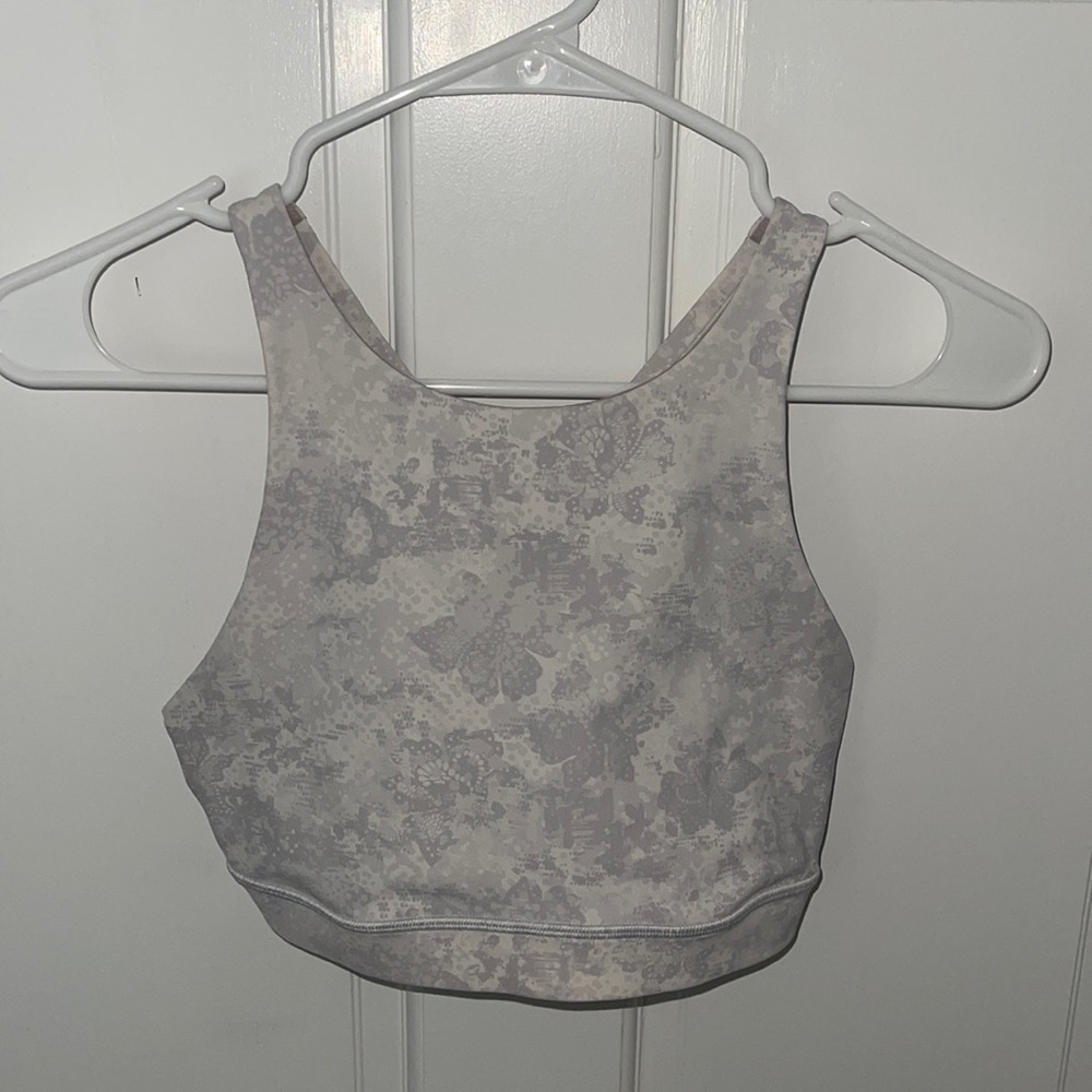 Lululemon Sports Bra - Size 6